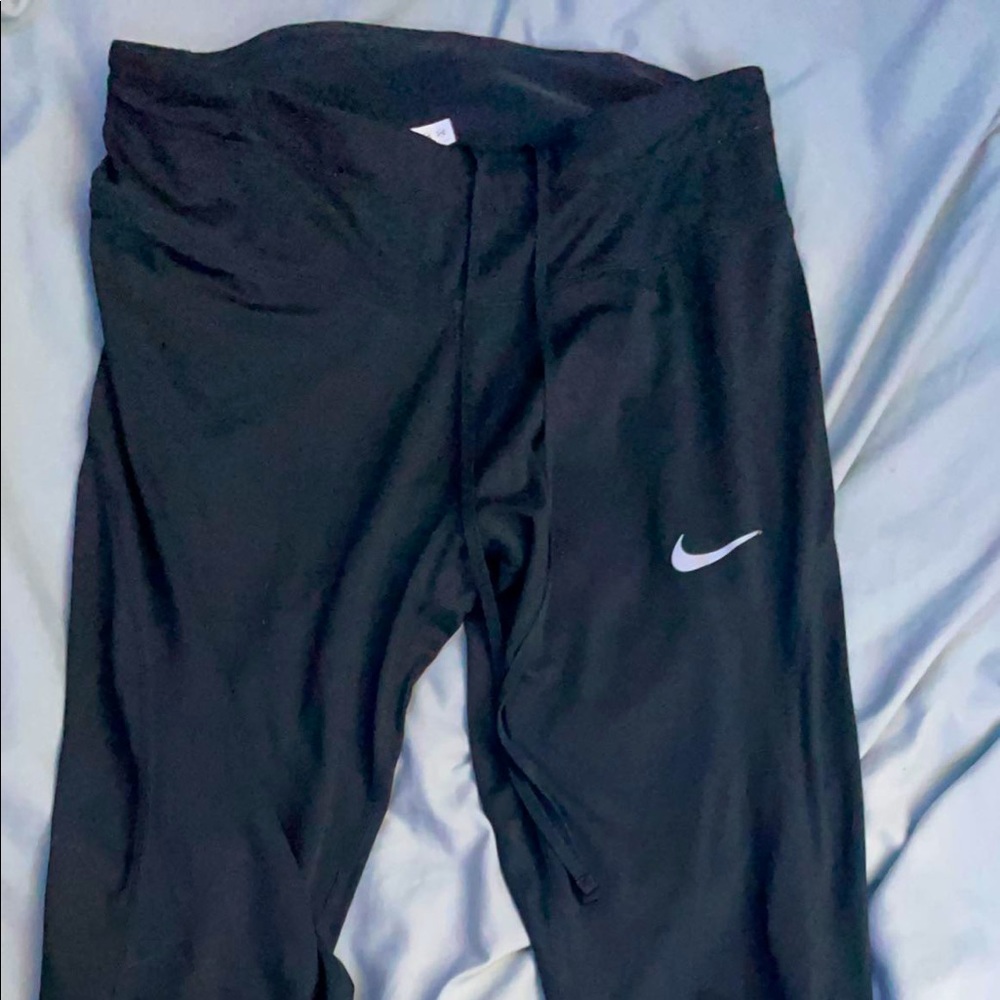 Nike dri-fit capri legging